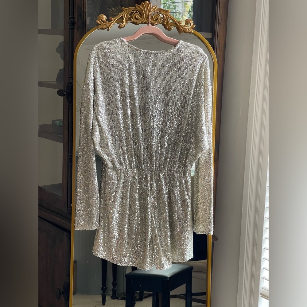Maje NWT Silver Sequin Long Sleeve Romper - Picture 11 of 16